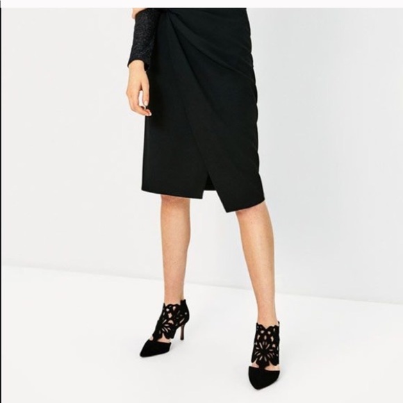 Zara suede cutout wraparound heel booties sz38 - Picture 3 of 6